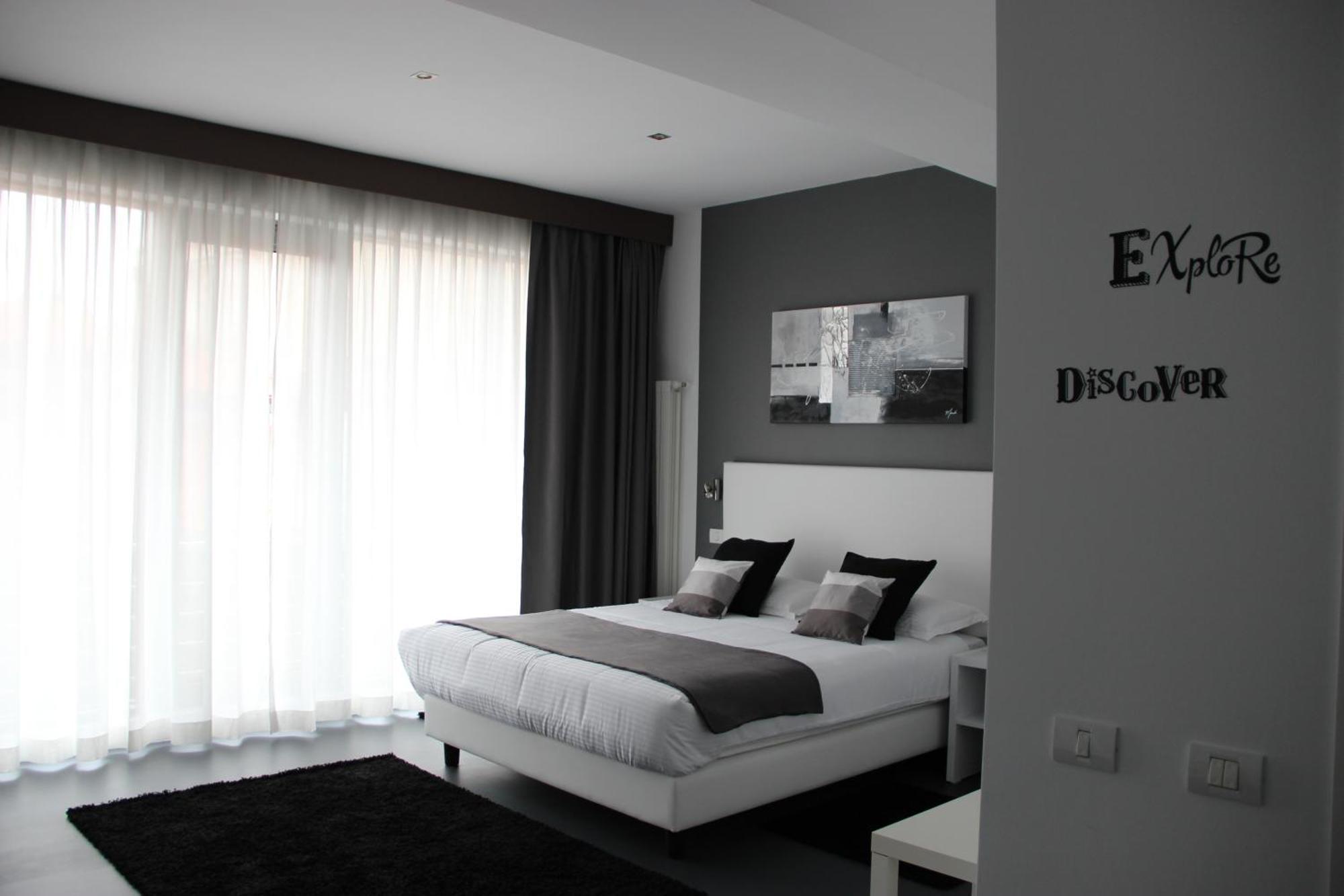 Living Aparthotel Bucharest