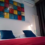 Living Aparthotel