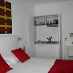 Living Aparthotel
